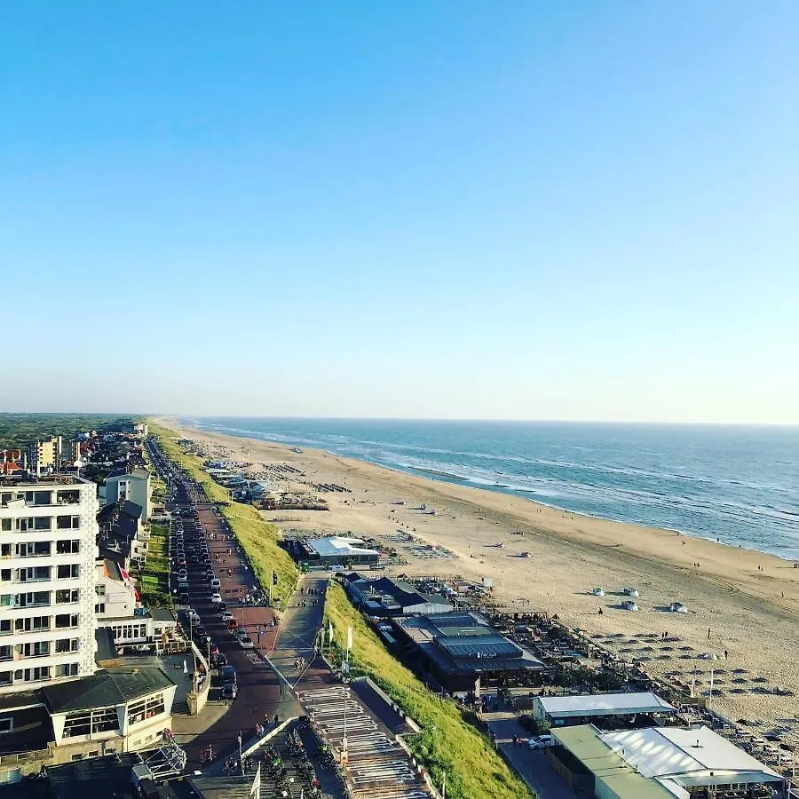 Apartment De Jacobsschelp Zandvoort With Parking Netherlands